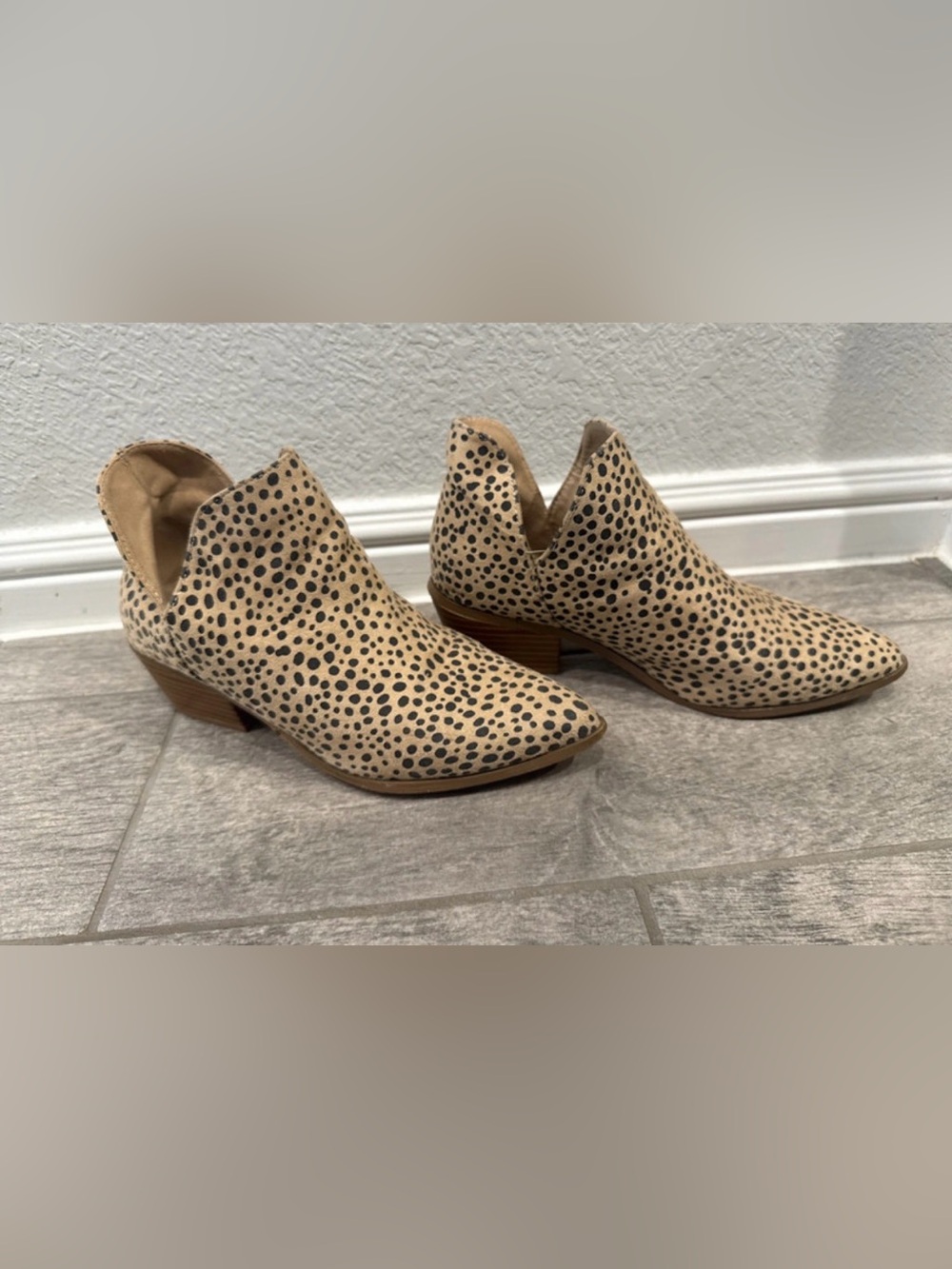 Leopard Print Suede Ankle Booties - Tan/Black